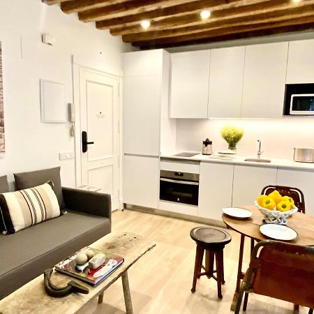 Apartamentos Principe 7 Madrid Eksteriør billede