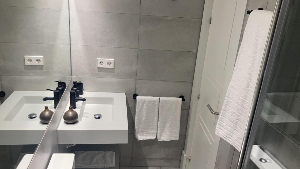 Apartamentos Principe 7 Madrid Eksteriør billede