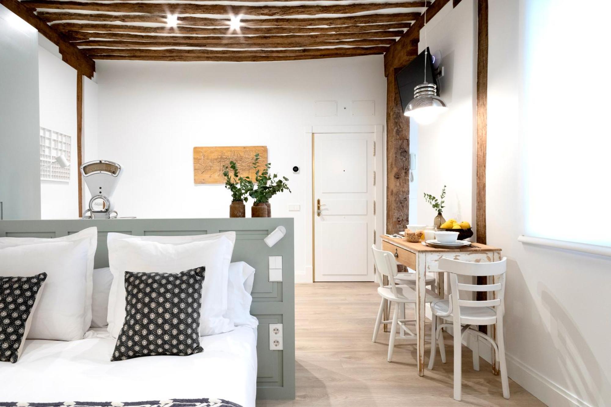 Apartamentos Principe 7 Madrid Eksteriør billede